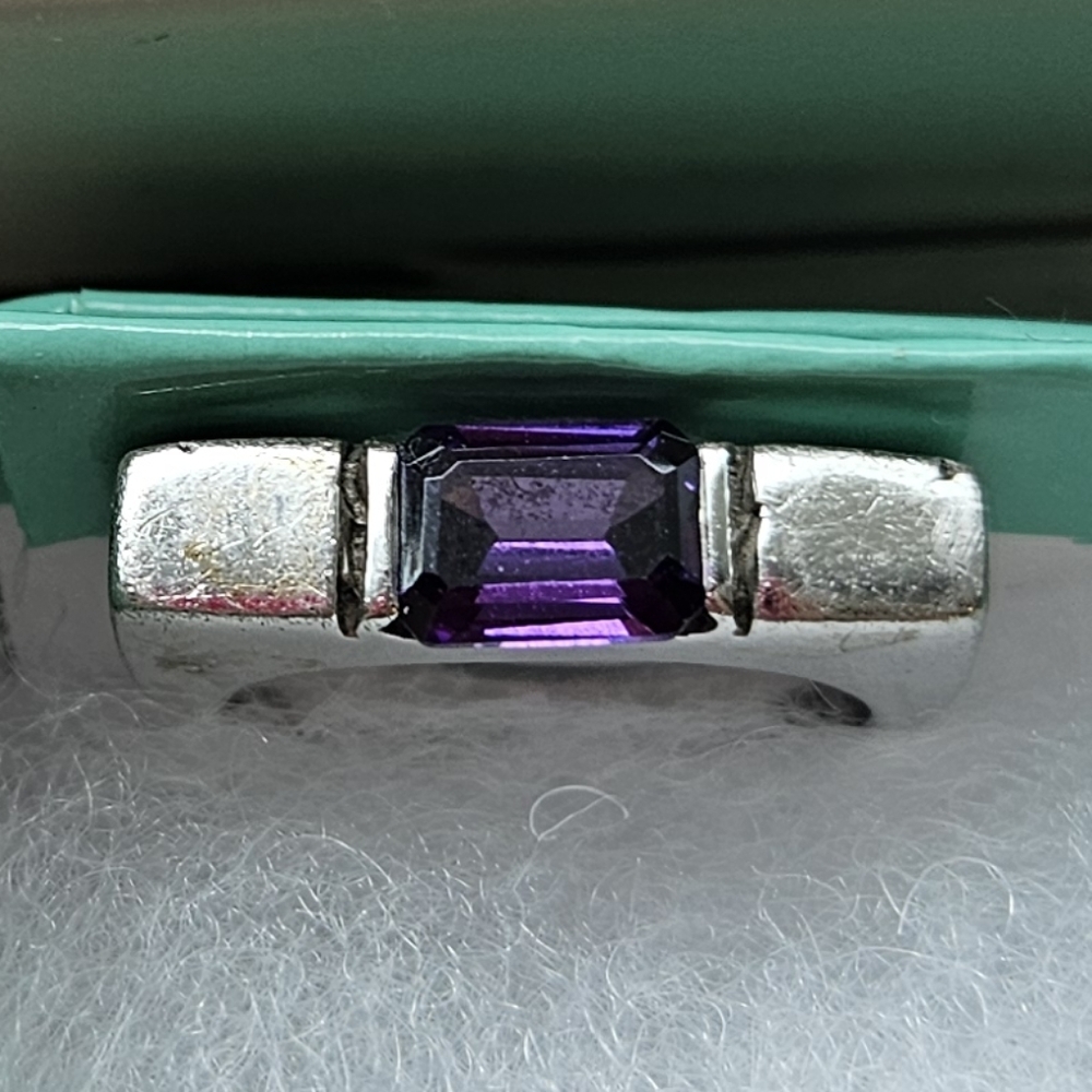 Vintage Sterling Silver and Amethyst Ring